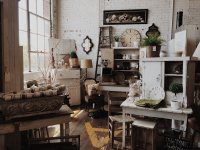 Zo haal je de mooiste vintage stukken uit de kringloop